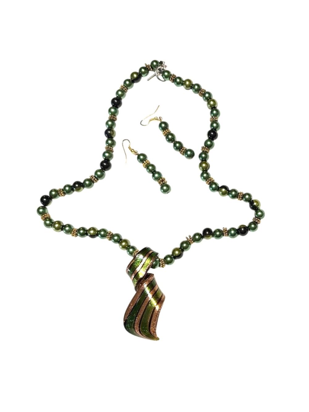 Murano Style Art Glass Pendant Necklace & Earrings Set Green Gold‎ Beads